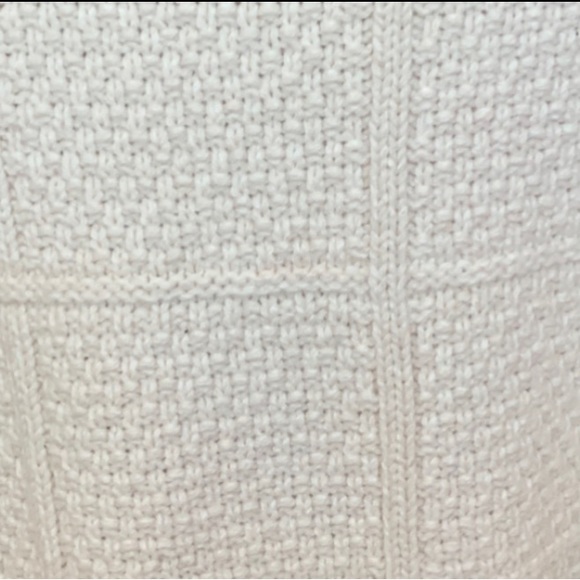 SOLD NWT Lands' End Women’s Pullover cream Sweater - Picture 2 of 3